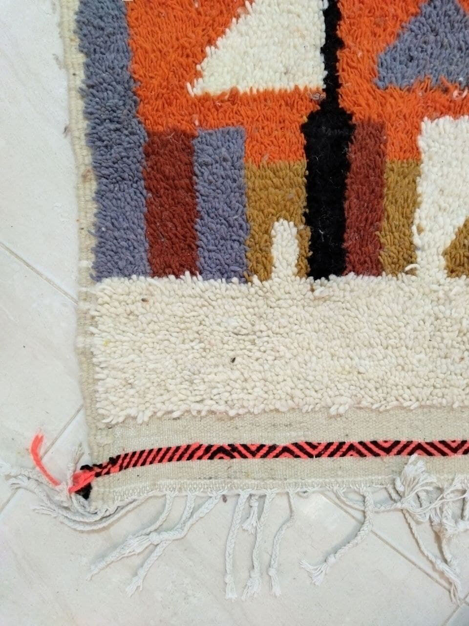 Tapis berbère tribal coloré 257 x 150 cm
