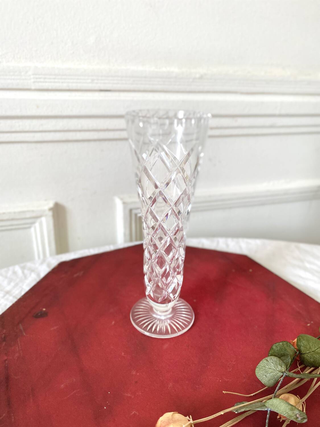 Small vintage crystal soliflore vase