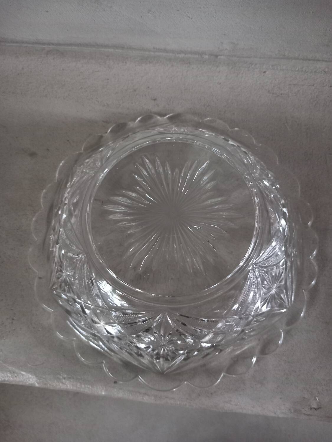 Old sugar bowl/bonbonniere in chiseled glass