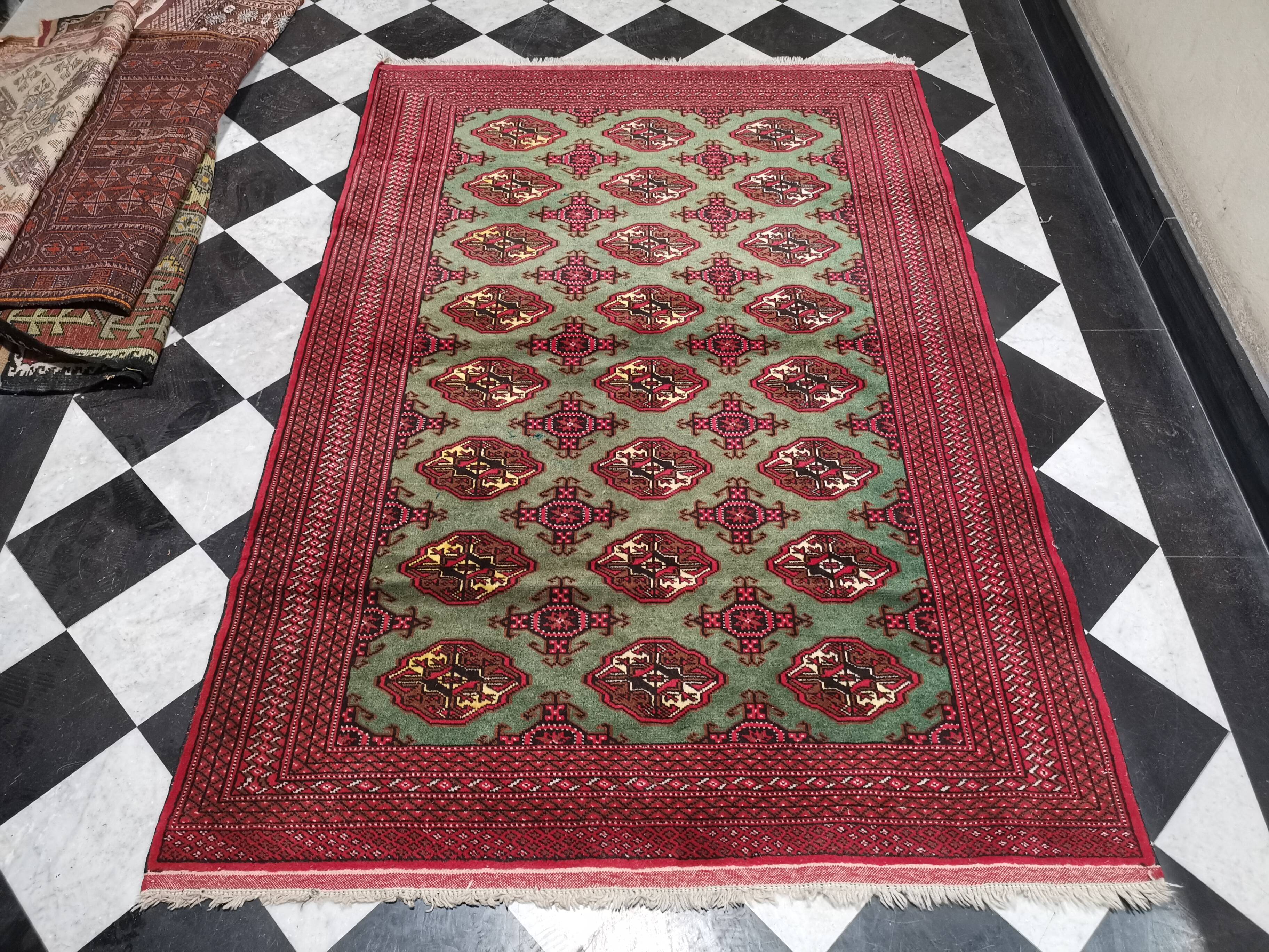 Tapis d'orient persan fait main Boukhara 190 x 130