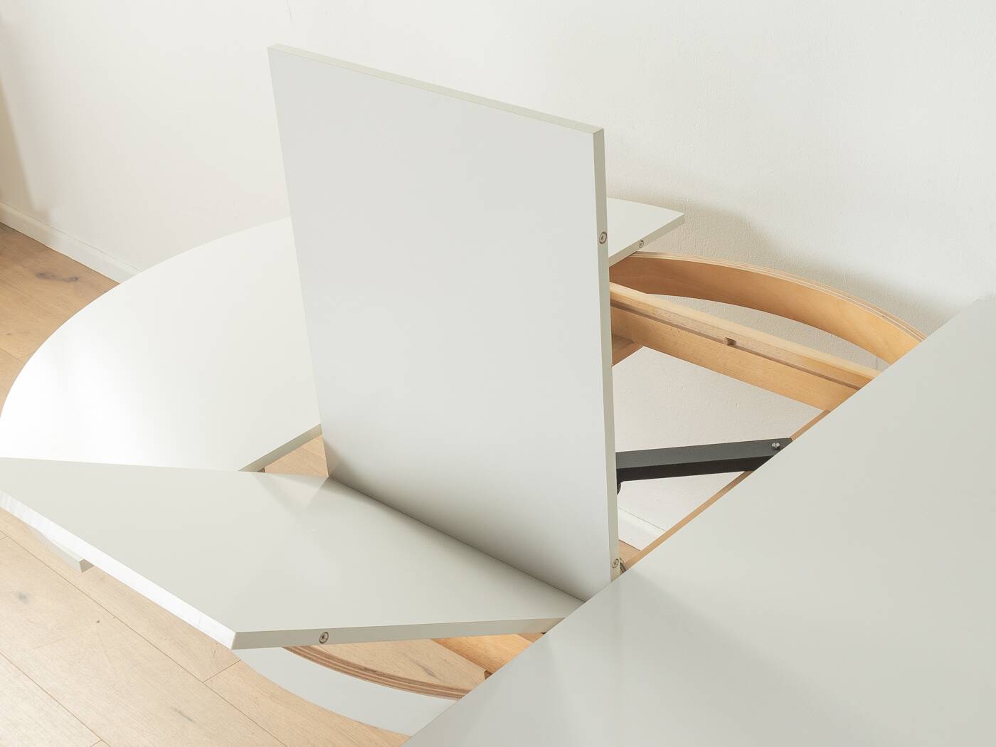 Butterfly dining table