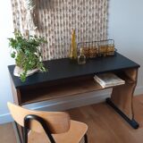 Ancien bureau d'écolier