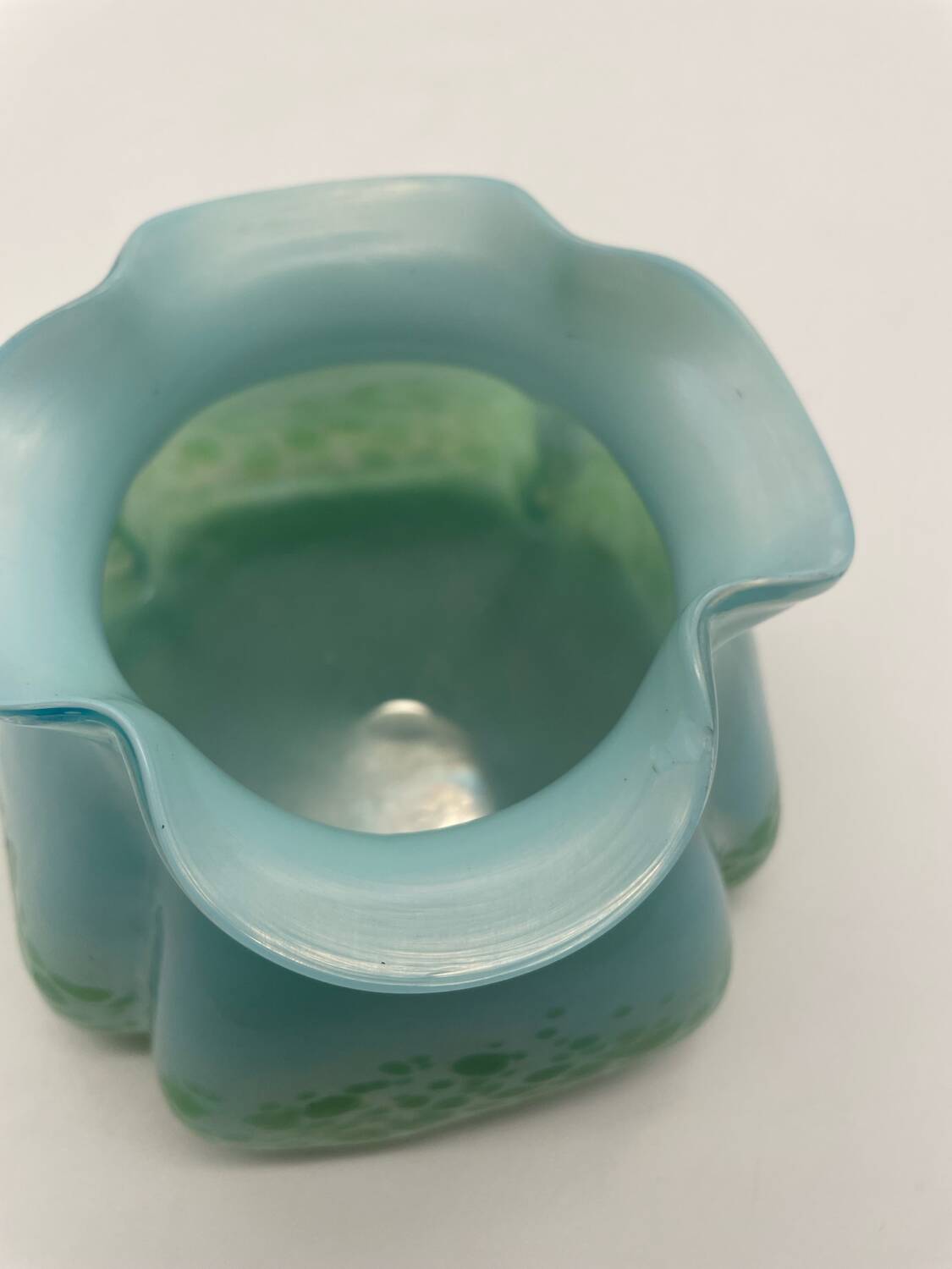 Butterfly vase in iridescent glass, Loetz, Kralik, Art Nouveau