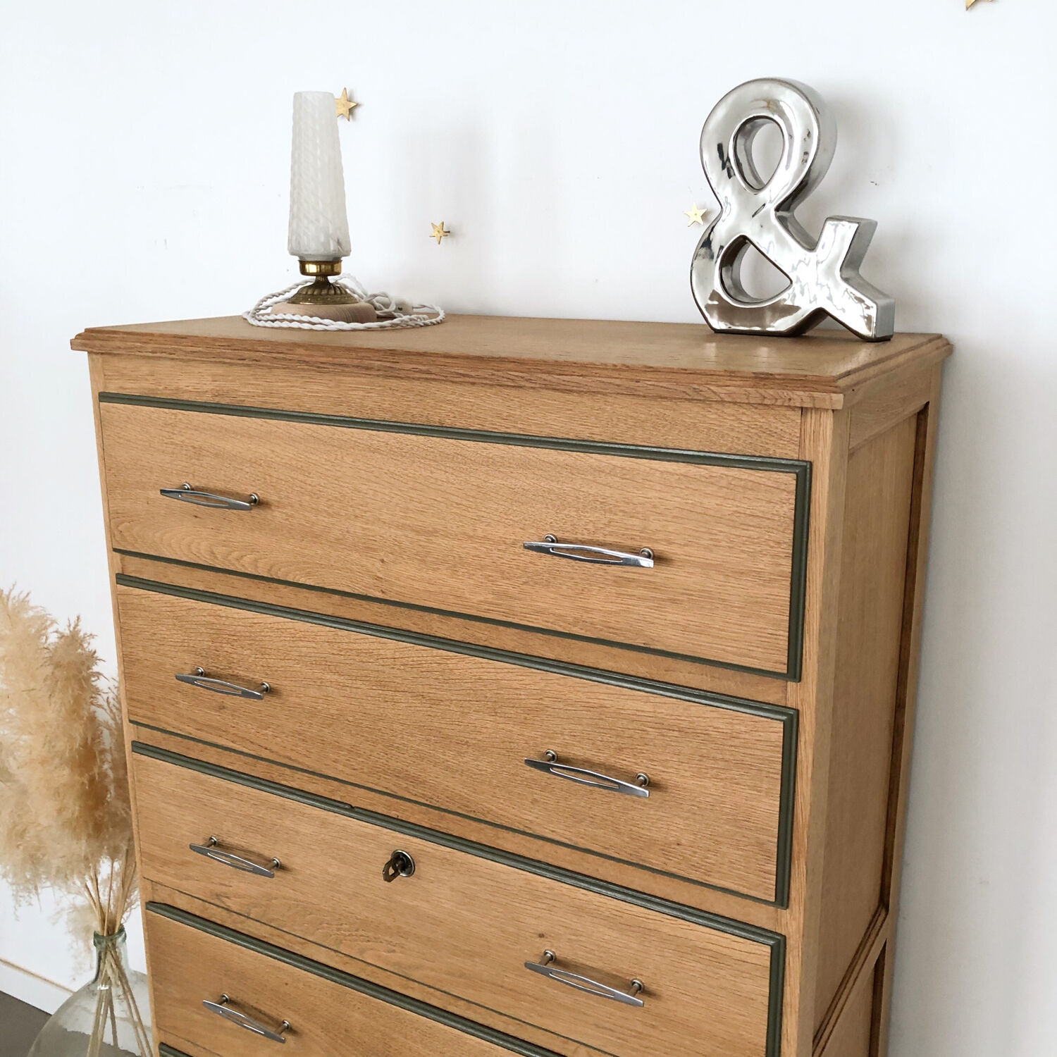 6-drawer chest of drawers in oak