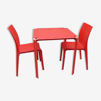 Table et 2 chaises Kartell