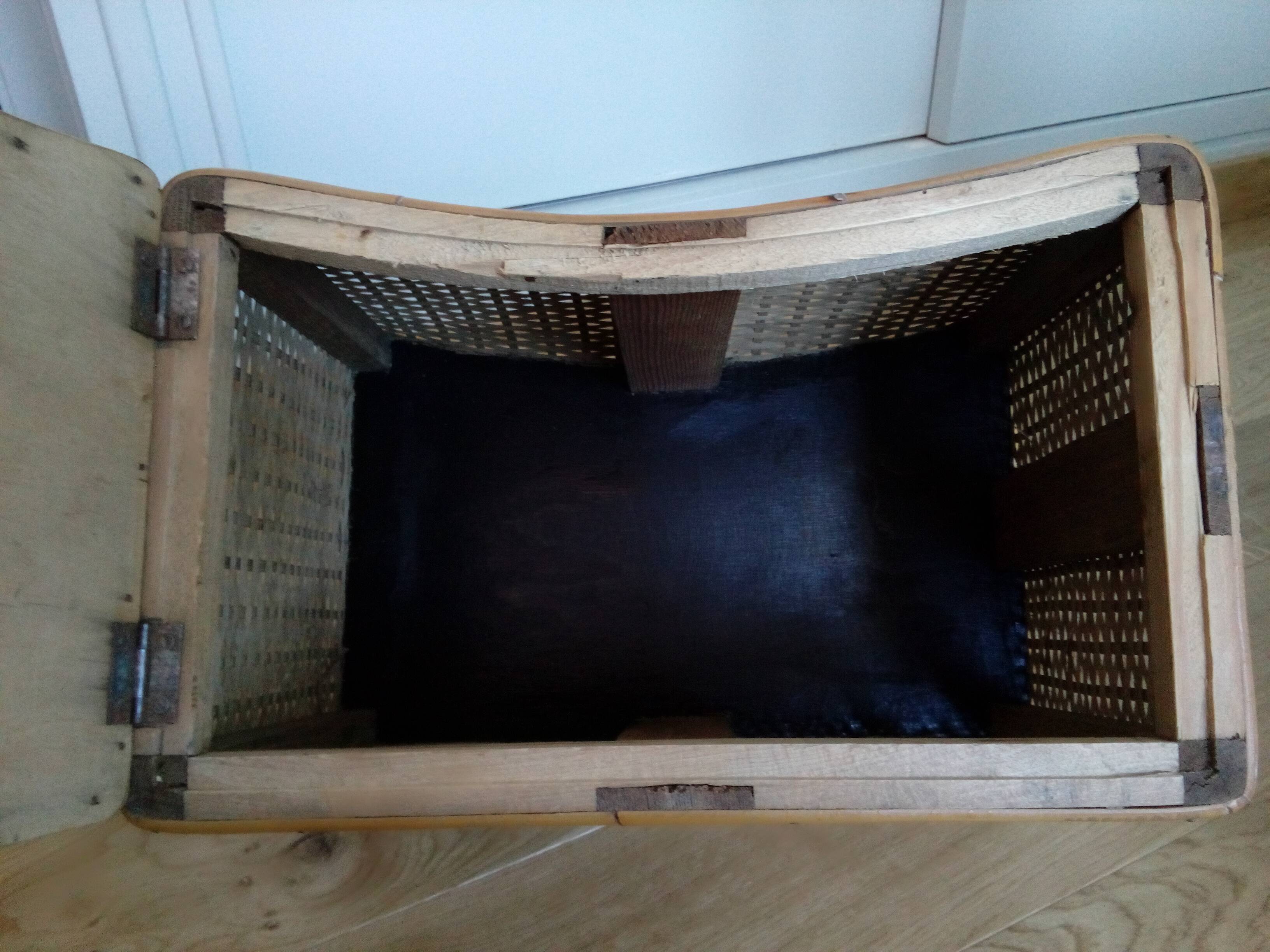 Tabouret de pêche en osier, coffre siège de pêcheur