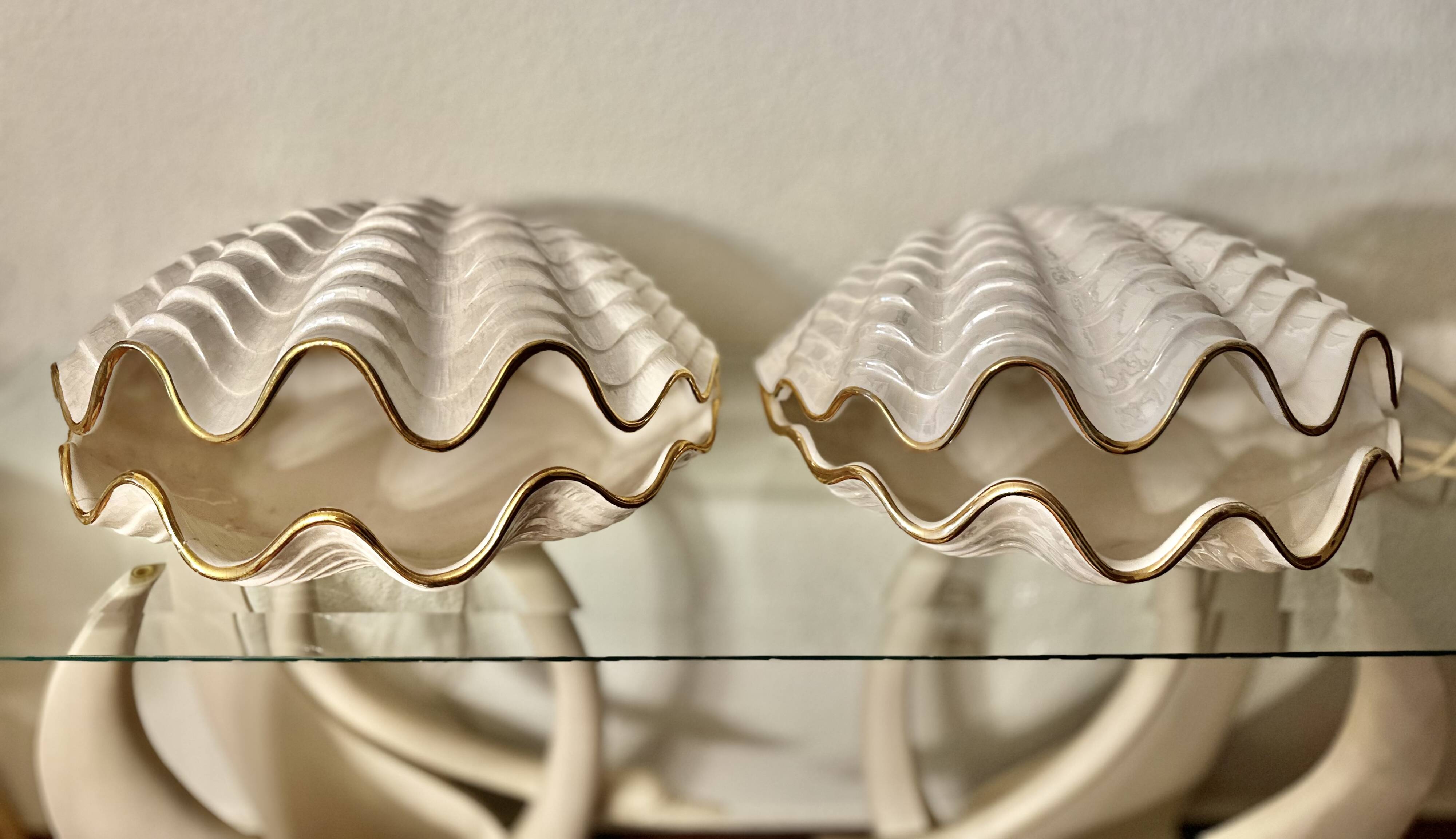 Paire de lampes en céramique nacrée en forme de coquillage, BON DÍA, années 60