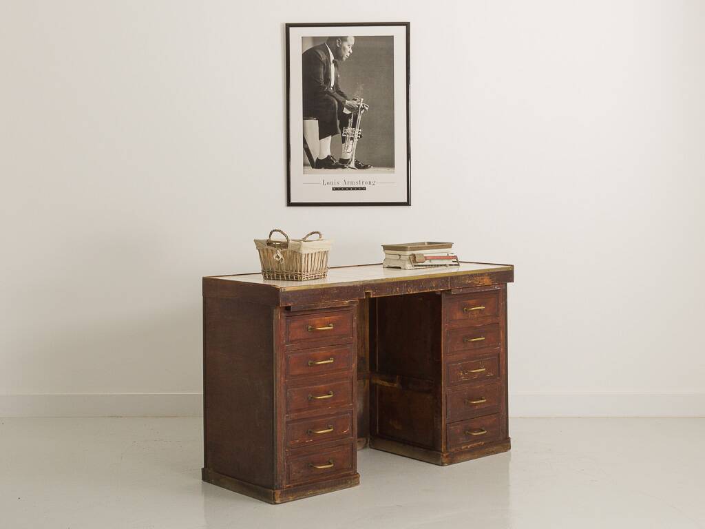 Small vintage stained wooden countertop with 2 shelves and 10 drawers