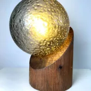 Lampe de table sphérique par Hustadt Leuchten, Allemagne, vers les années 1970.