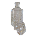 Carafe en verre ciselé