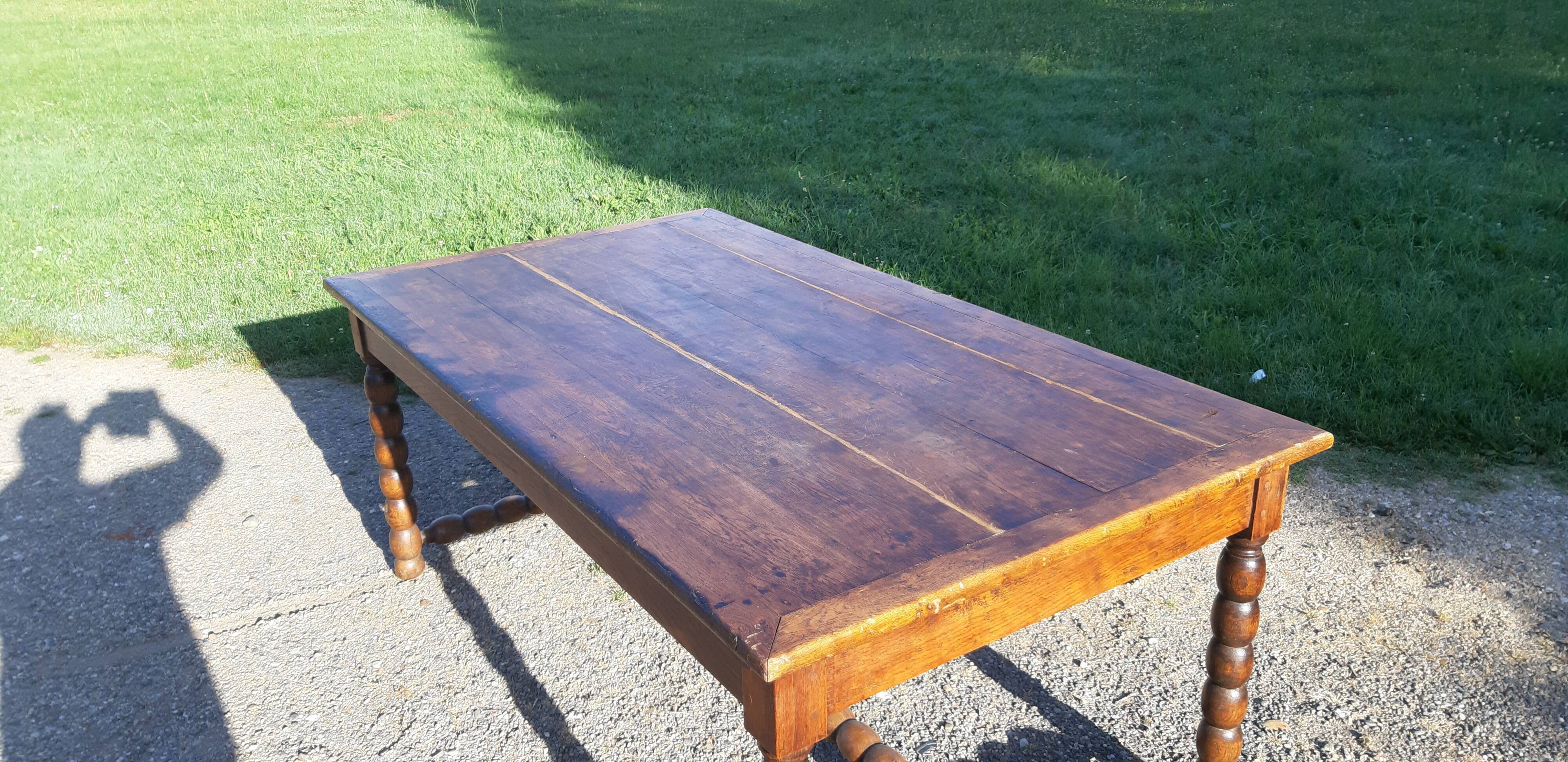 Chéne country farm table with extensions