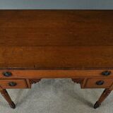 Small Oak Desk, Victorian Period, England – Late 19th Century