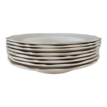 Set of 8 Sarreguemines ivory plates