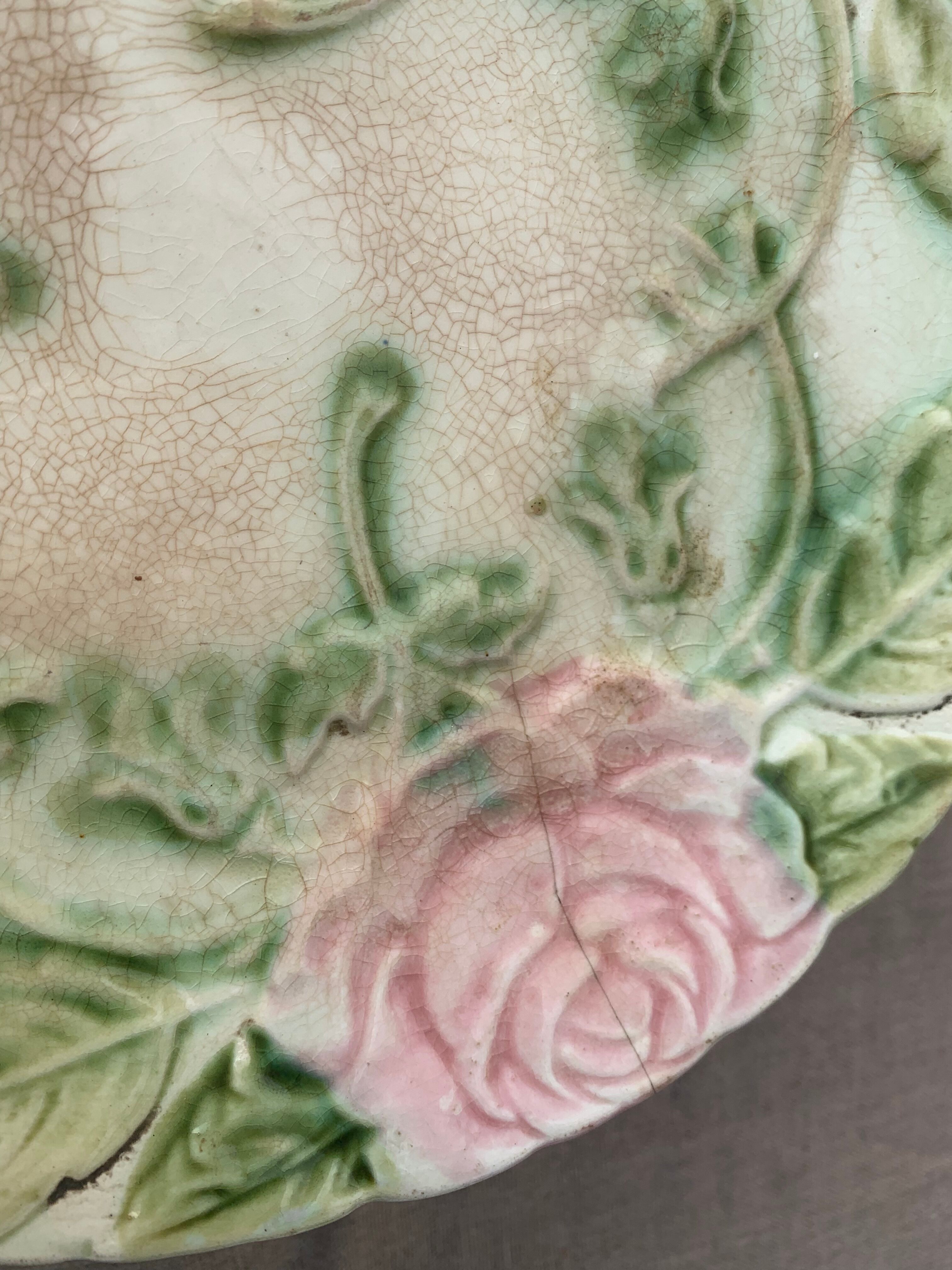 Compotier in slip pattern with art deco roses