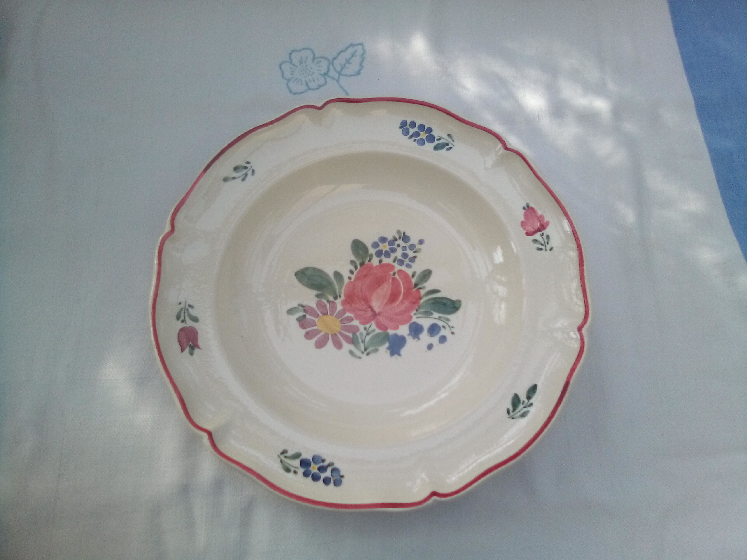 4 hollow plates Villeroy & Boch