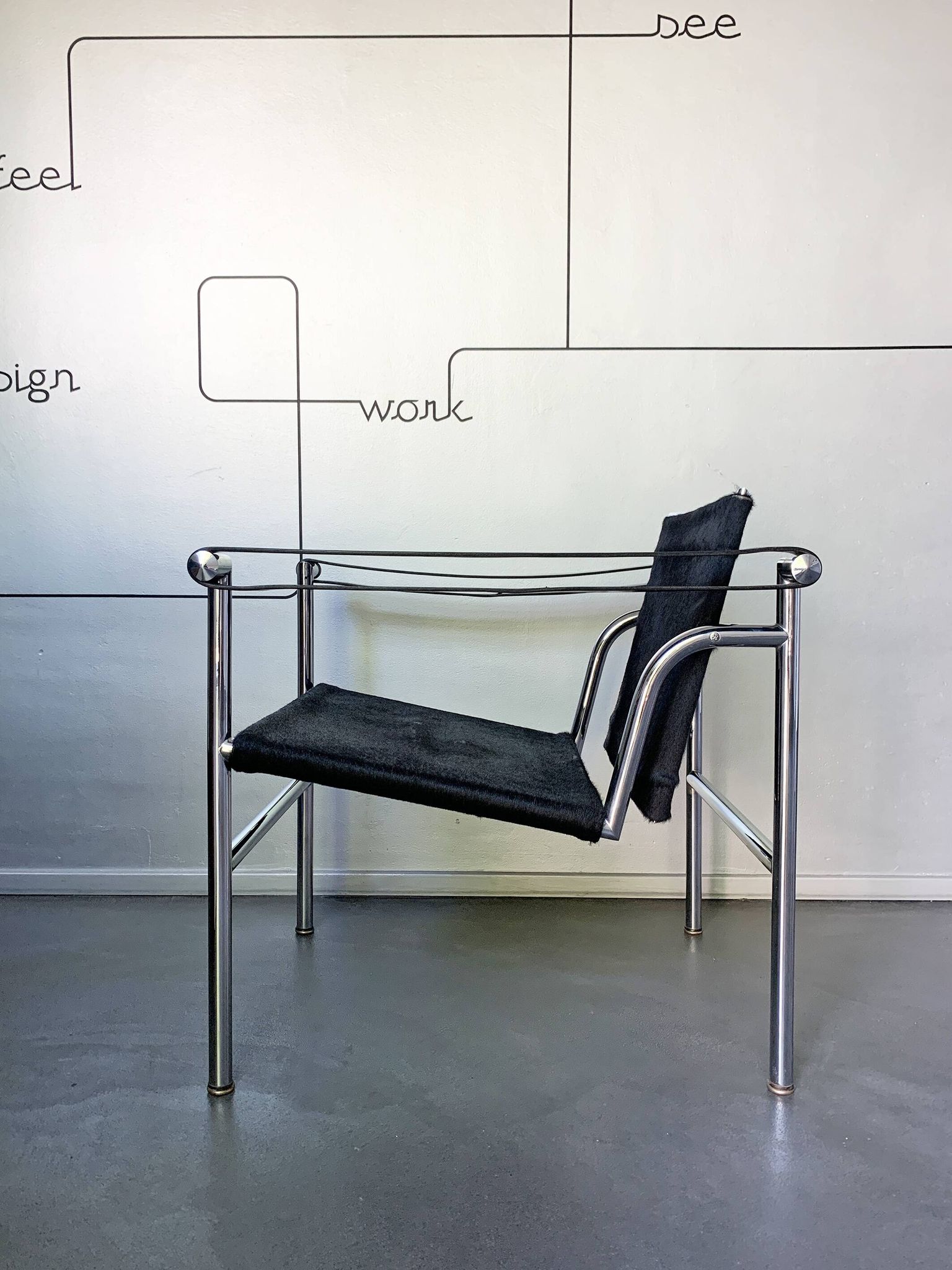 Armchair LC1 No. 10601 Le Corbusier and Charlotte Perriand for Cassina 1960