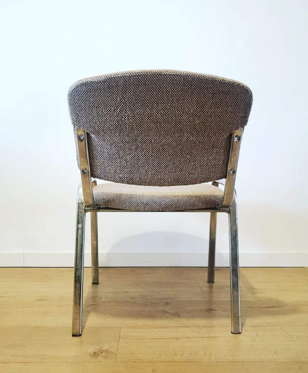 Chaise de bureau en tissu et alu