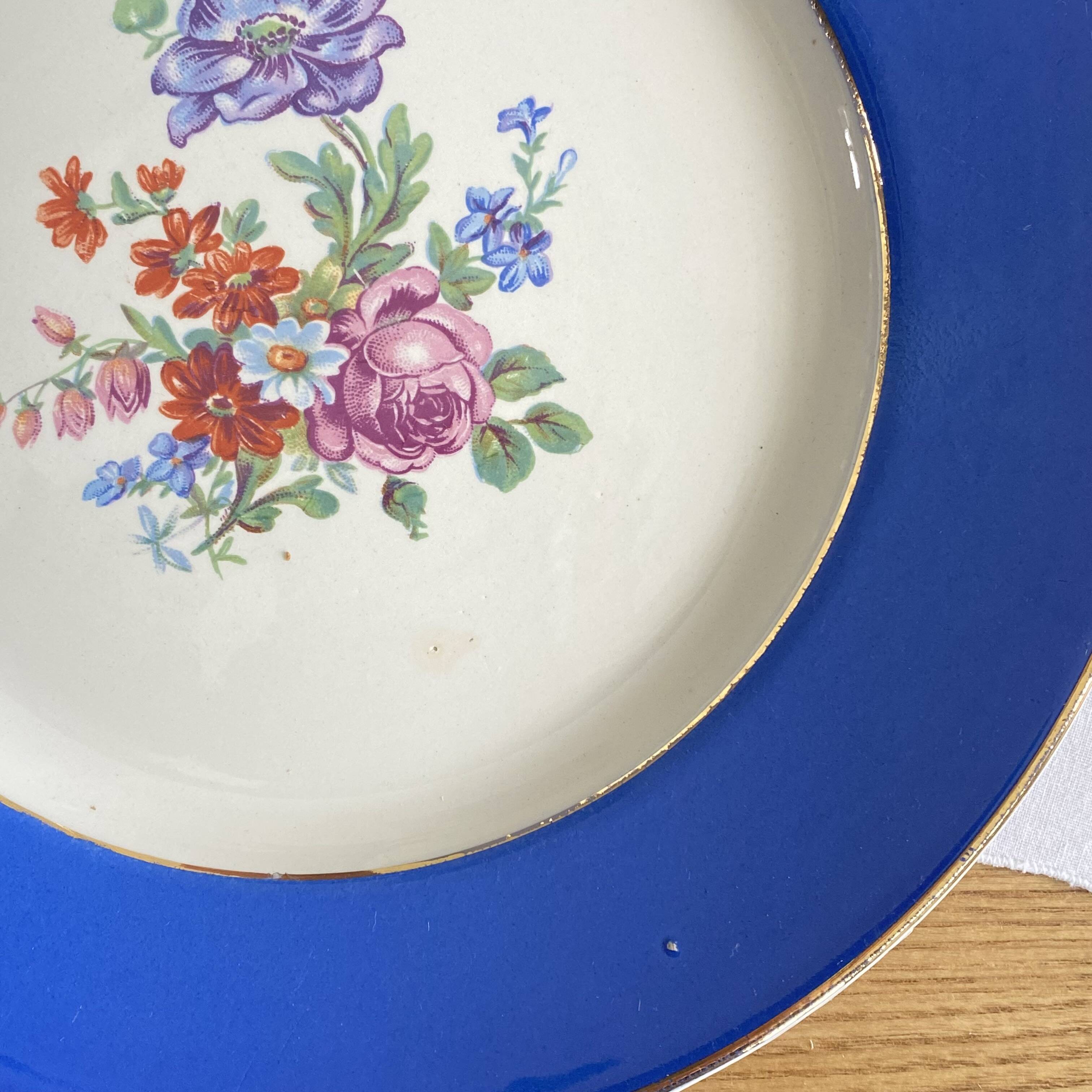 6 blue antique earthenware plates with flowers and gilding from Saint Amand Hamage.
