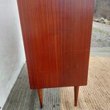 Vintage tapered leg chest of drawers