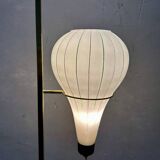 Lampada da terra in vetro opalino e ottone, anni '60