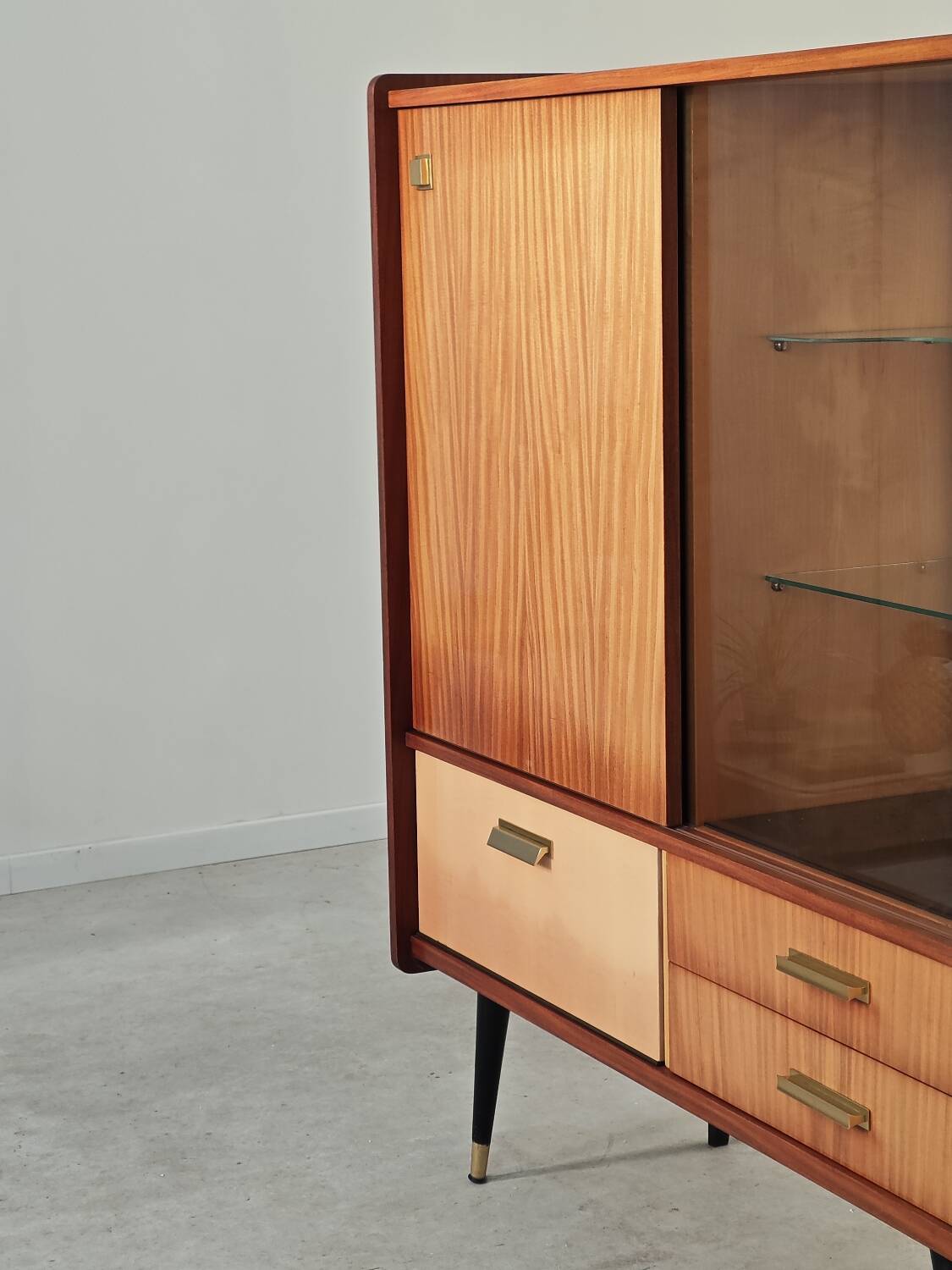 East German sideboard/glass cabinet from the 1960s