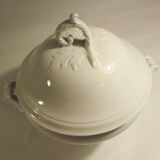 White soup pot Saint-Amand and Hamage