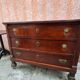 Mahogany chest of drawers