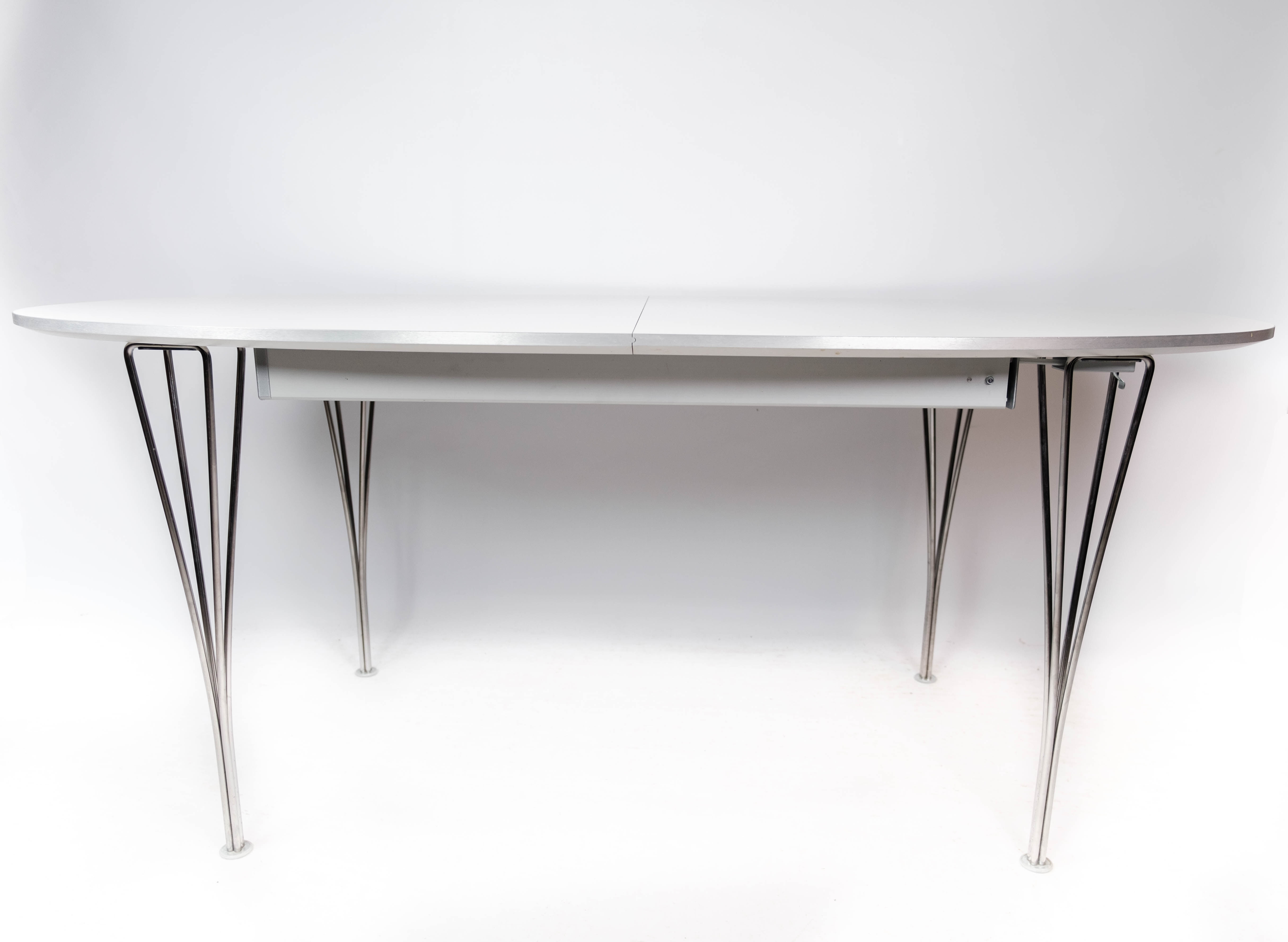 Table à manger super ellipse avec stratifié blanc par Piet Hein et Arne Jacobsen