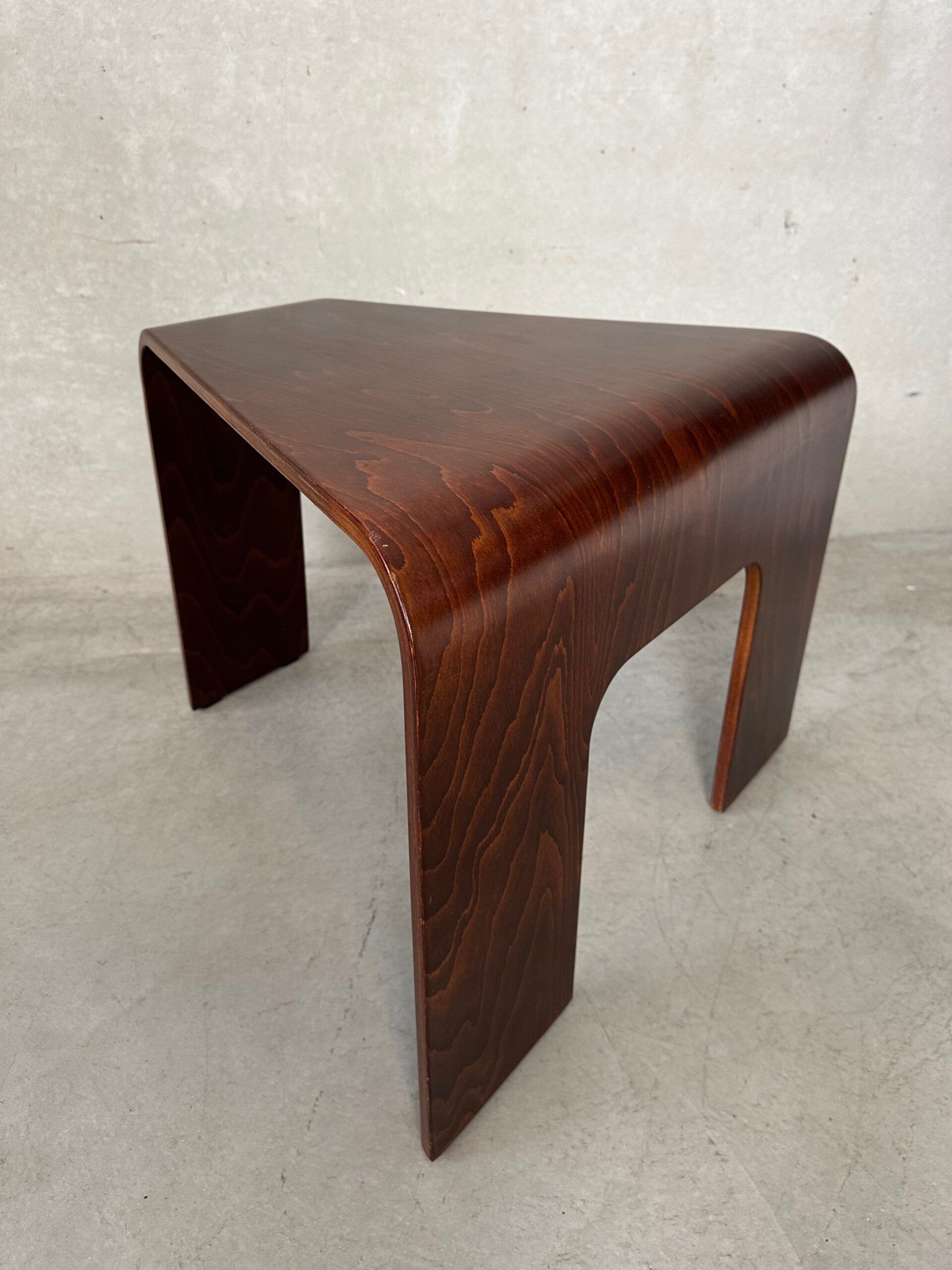 Vintage 'bentwood' side table Ekornes 1990s