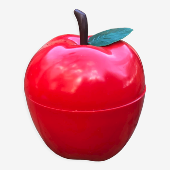 Vintage ice cube apple