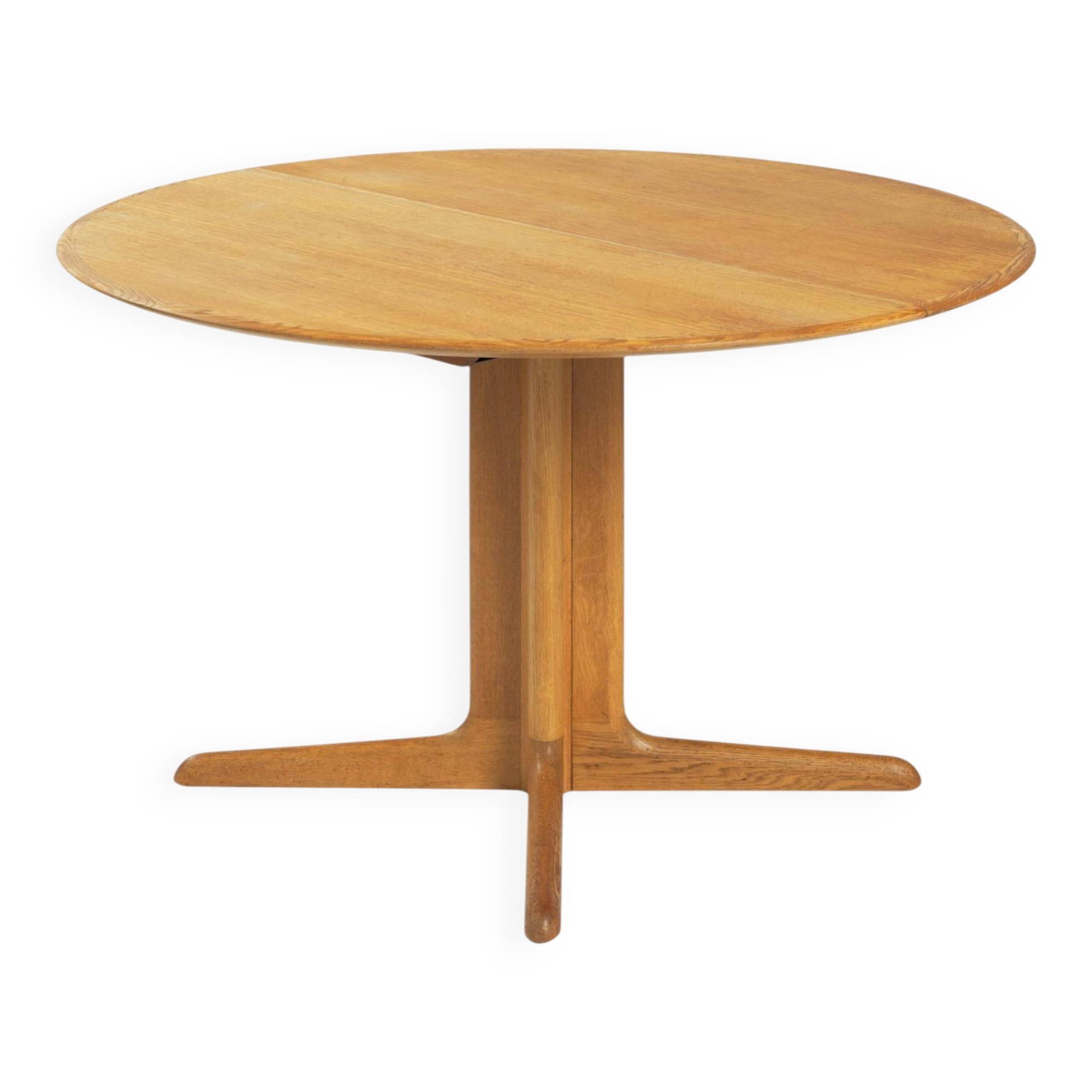 Table à manger ovale extensible en teck de la marque danoise Dyrlund, années 1970.