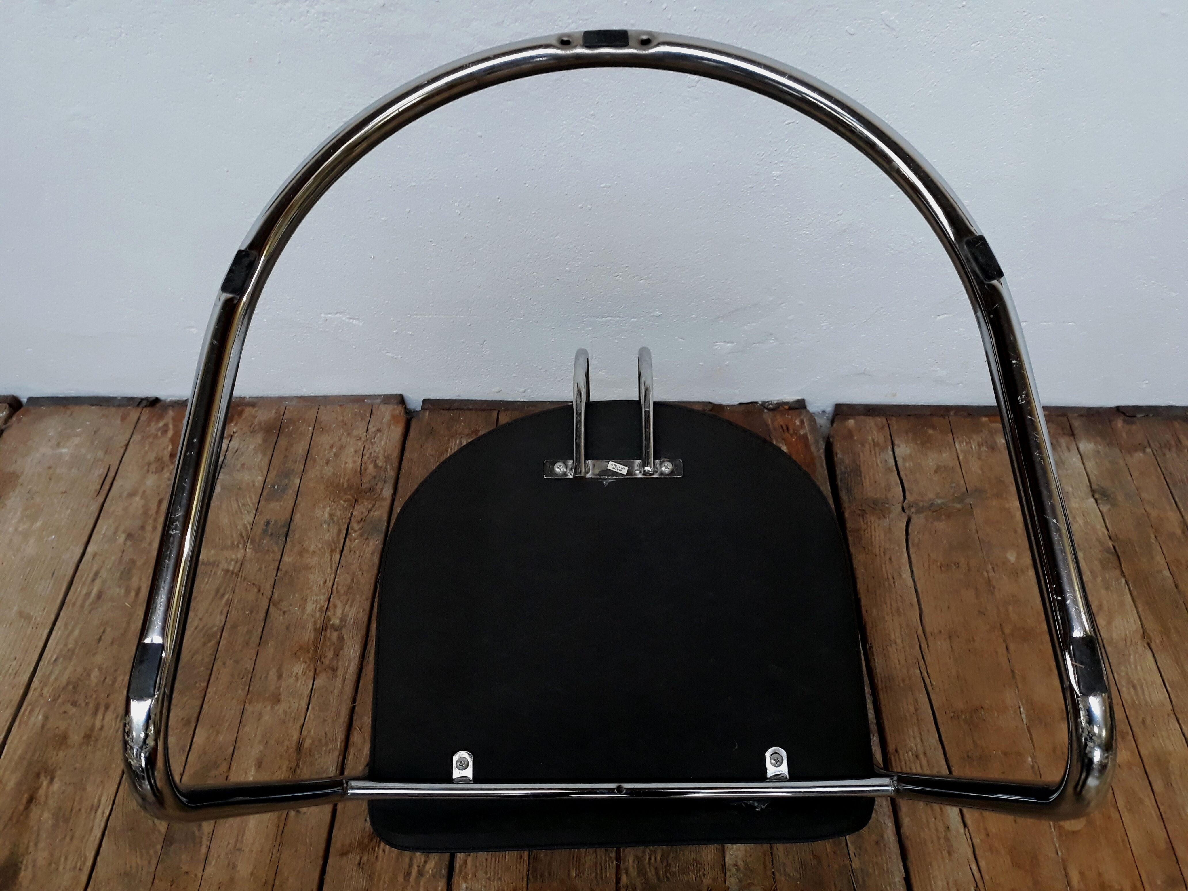 2 armchairs vintage chromed metal and Italian design leather