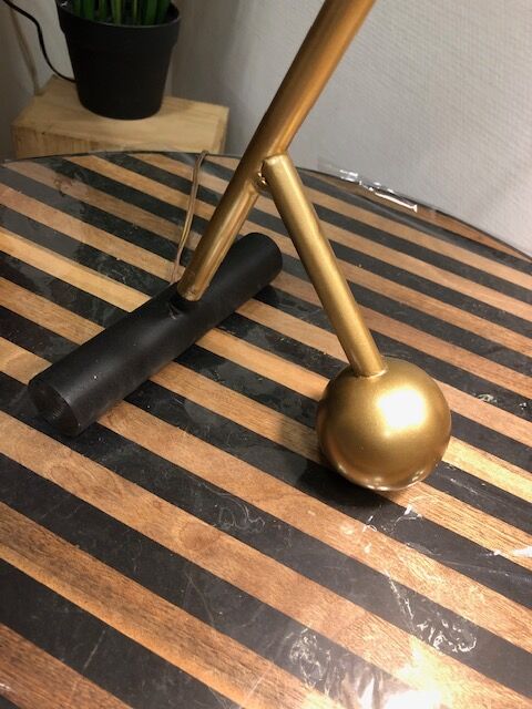 Table lamp black gold