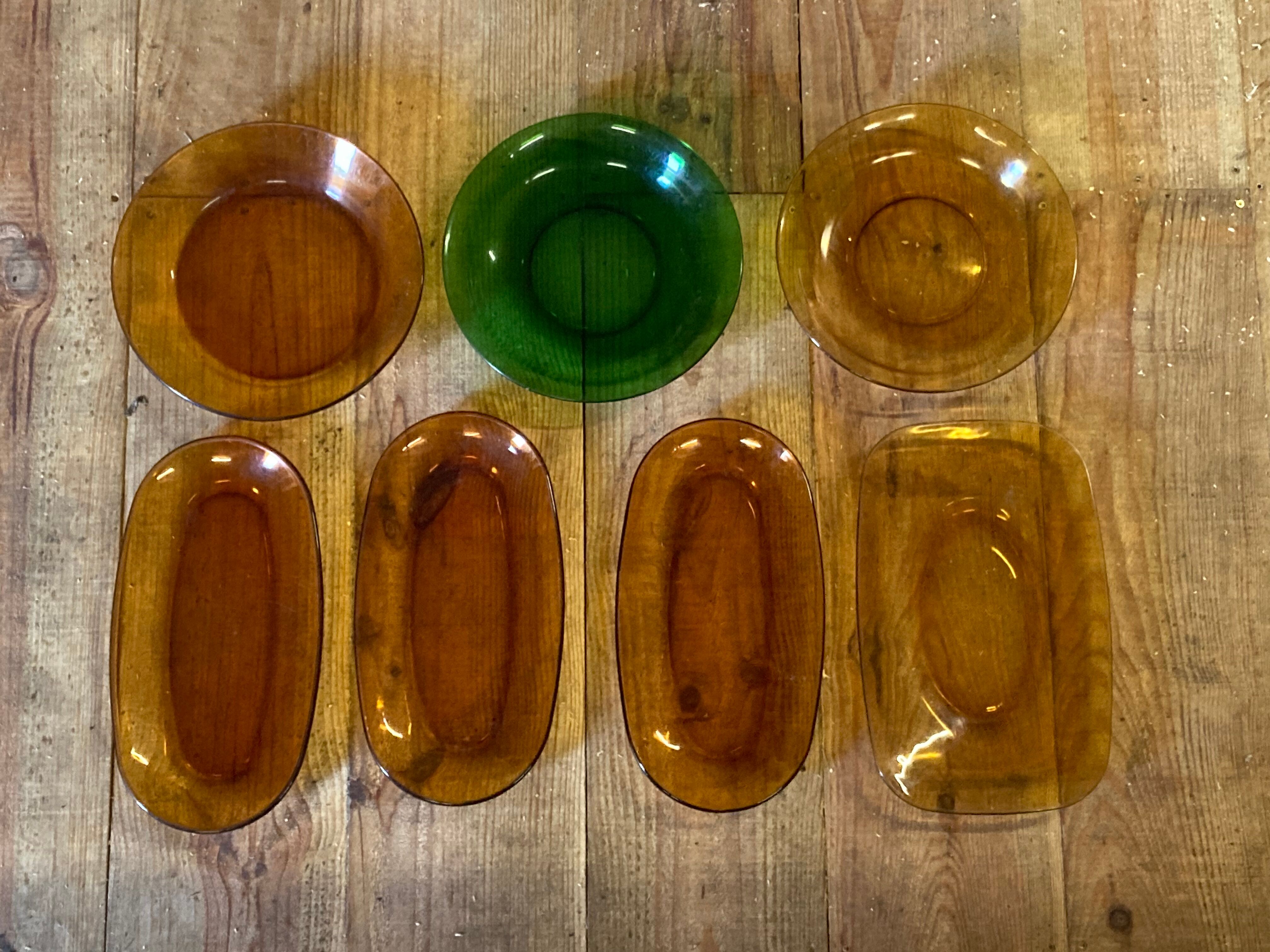 Set of 7 dishes in brown and green vintage glass