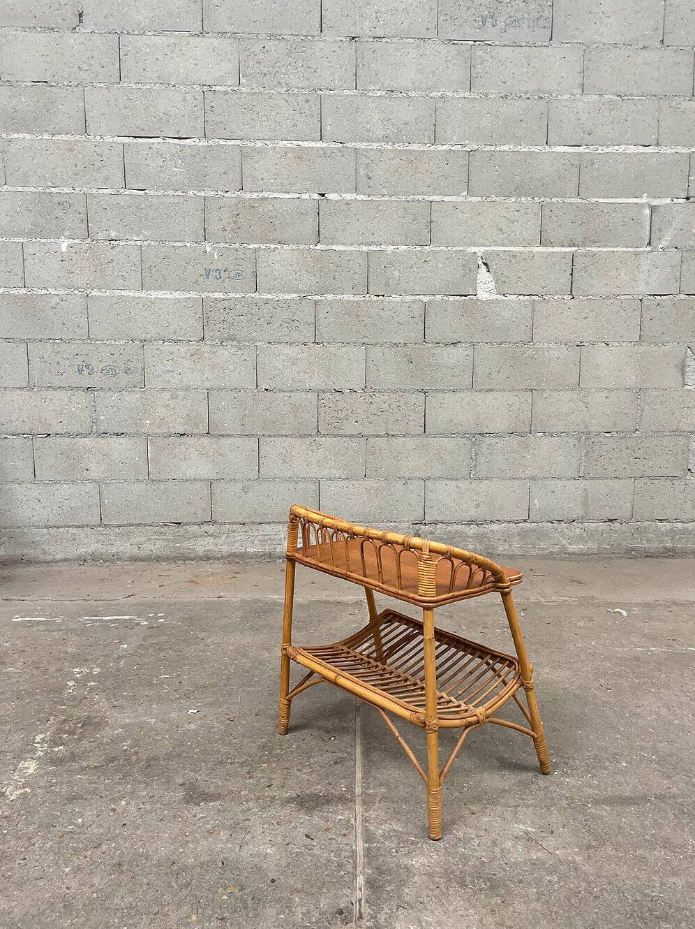 Bout de canapé rotin