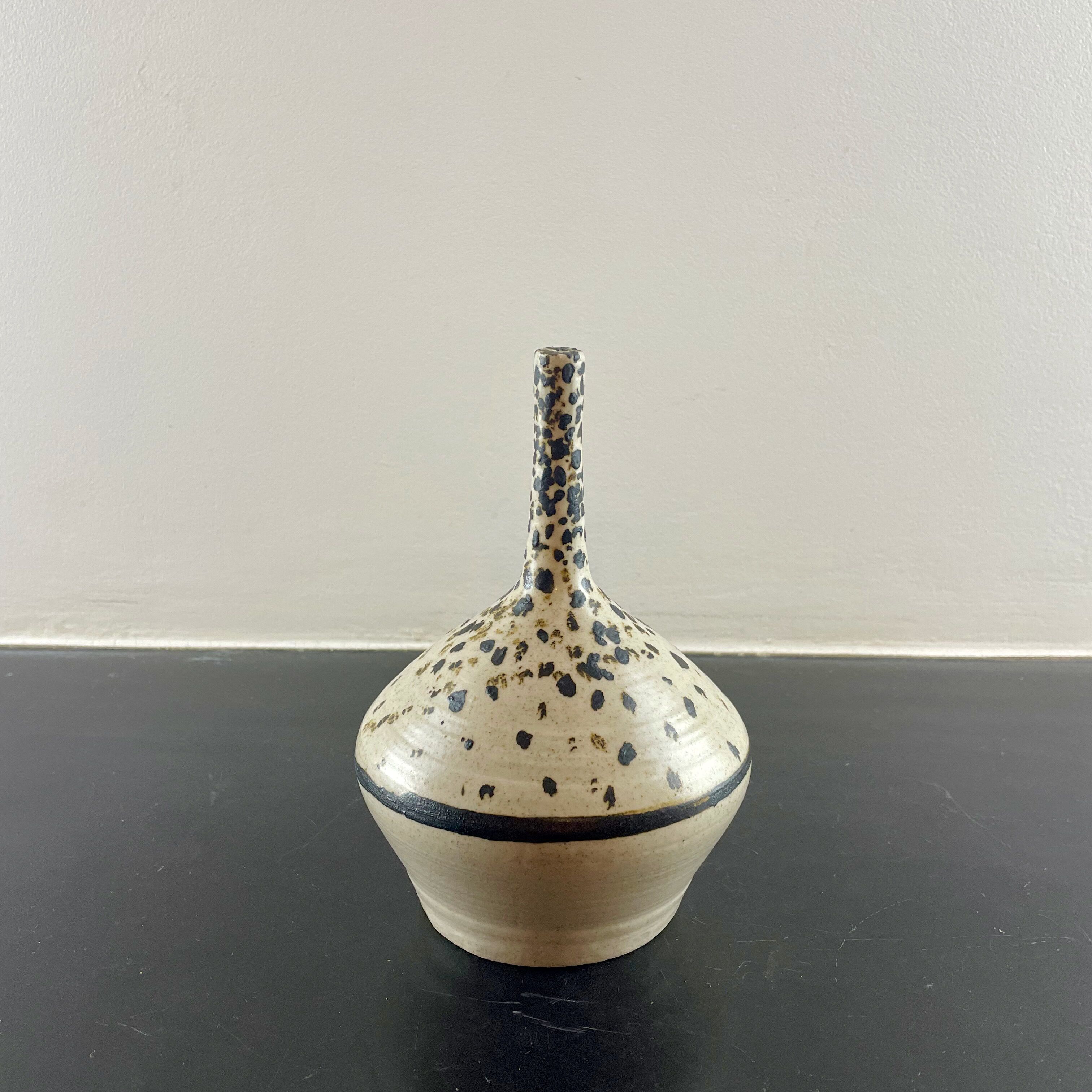 Vintage ceramic soliflore