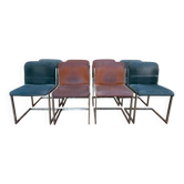 Suite de 8 chaises – Époque 1970 – Piètement traîneau inox