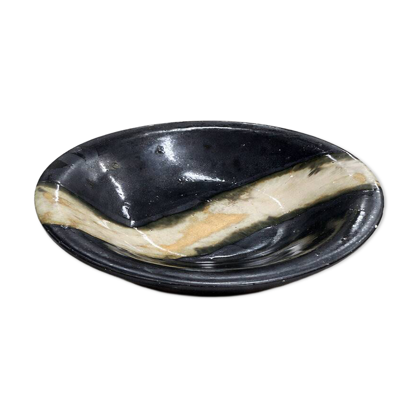 Ceramic plate – black with natural shading