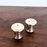 Duo salière et poivrier en forme de champignon en métal argenté