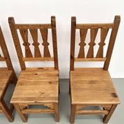Série de 4 chaises en pin, années 70