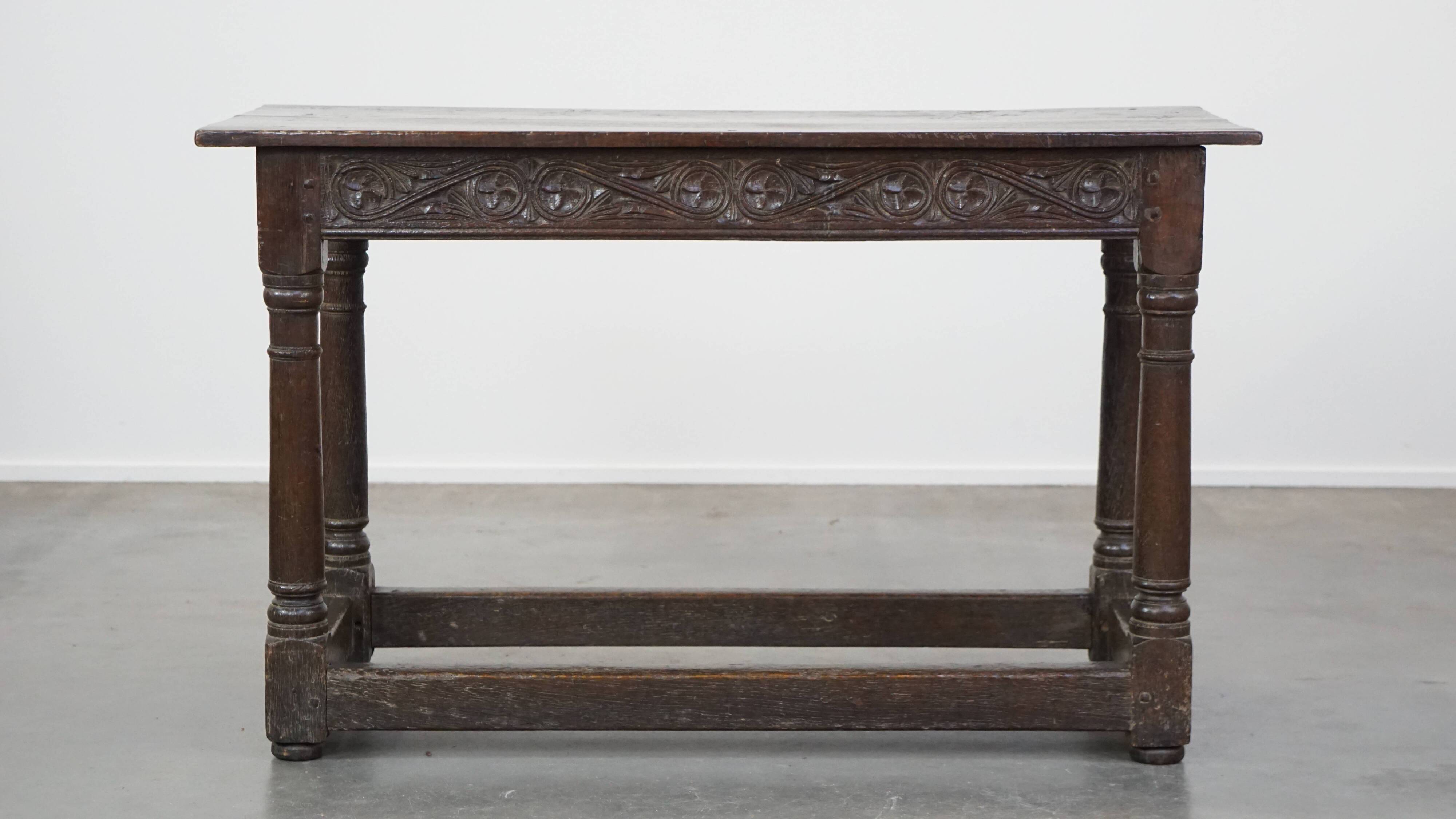Antique English side table/hall table from the early 18th century