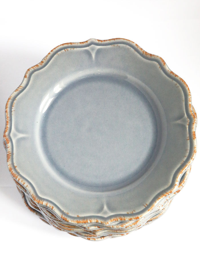 Lot of 12 taupe grey earthenware plates