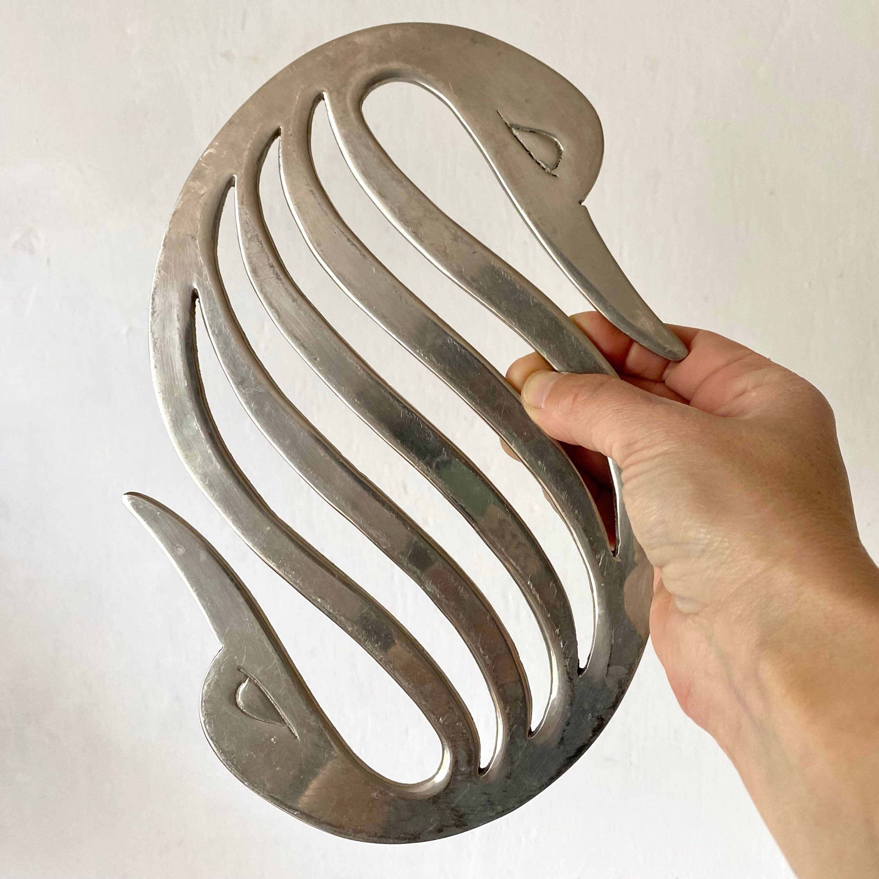 Silver metal triflies