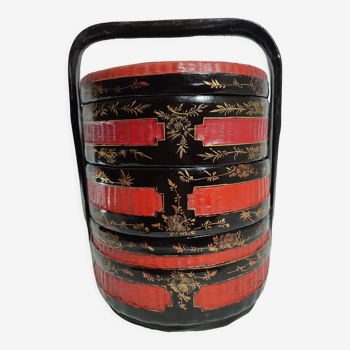 Red and black lacquered wood wedding basket china