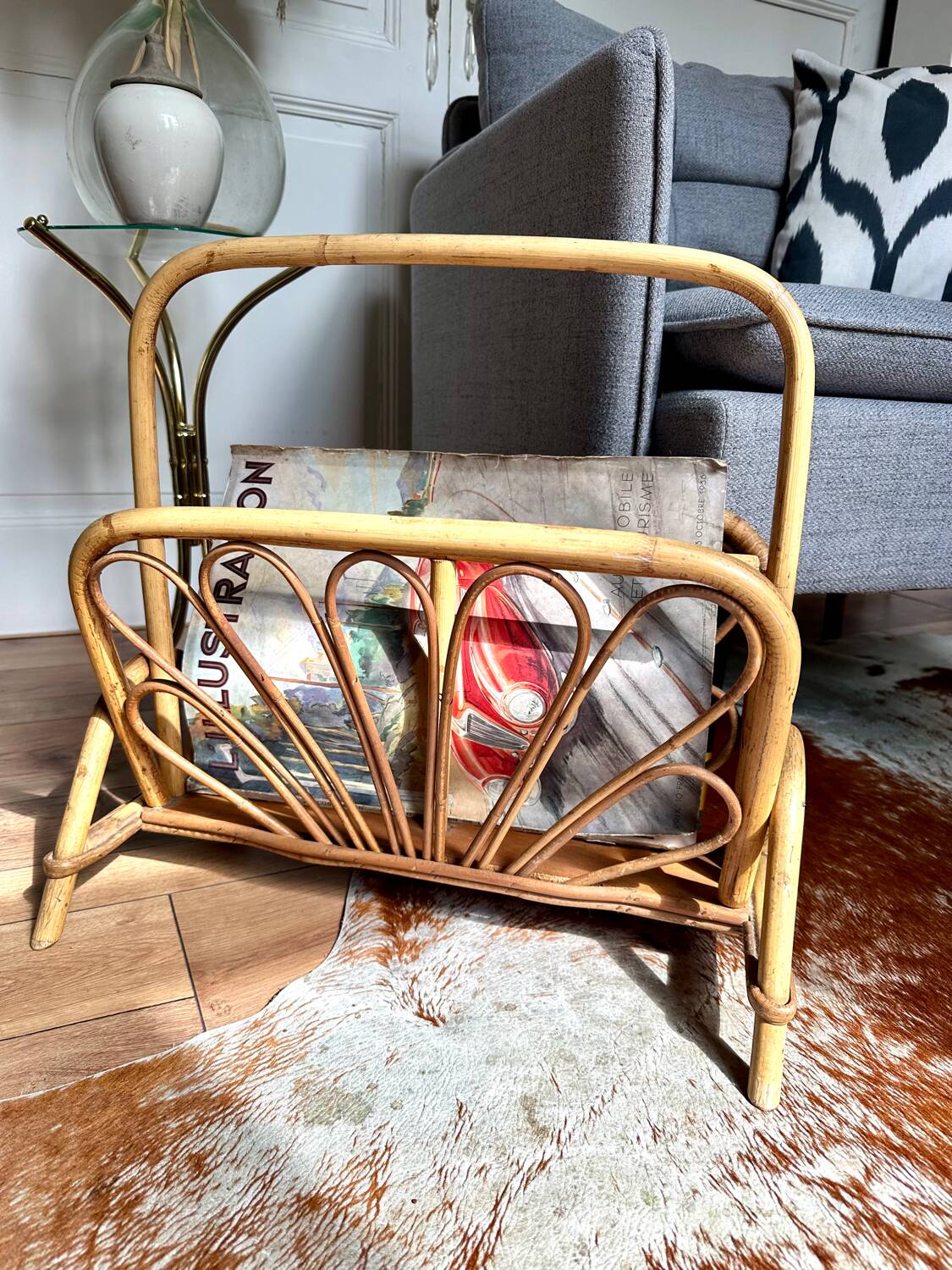 60s bamboo magazine rack