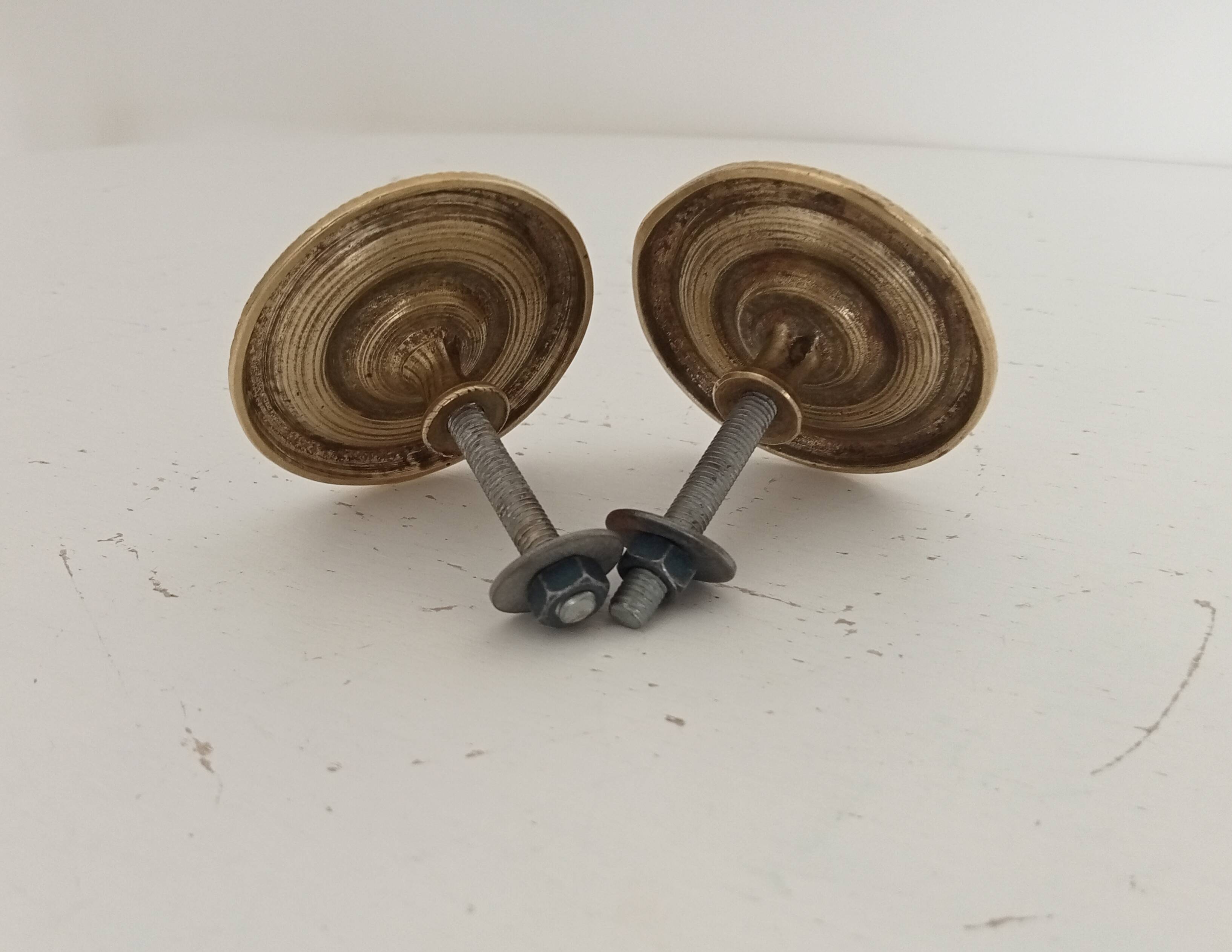 Paire de boutons de meubles Empire en bronze XIXeme