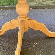 Table à manger ronde extensible pied central rénovée en bois massif 200cm