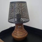Accolay lamp with shade