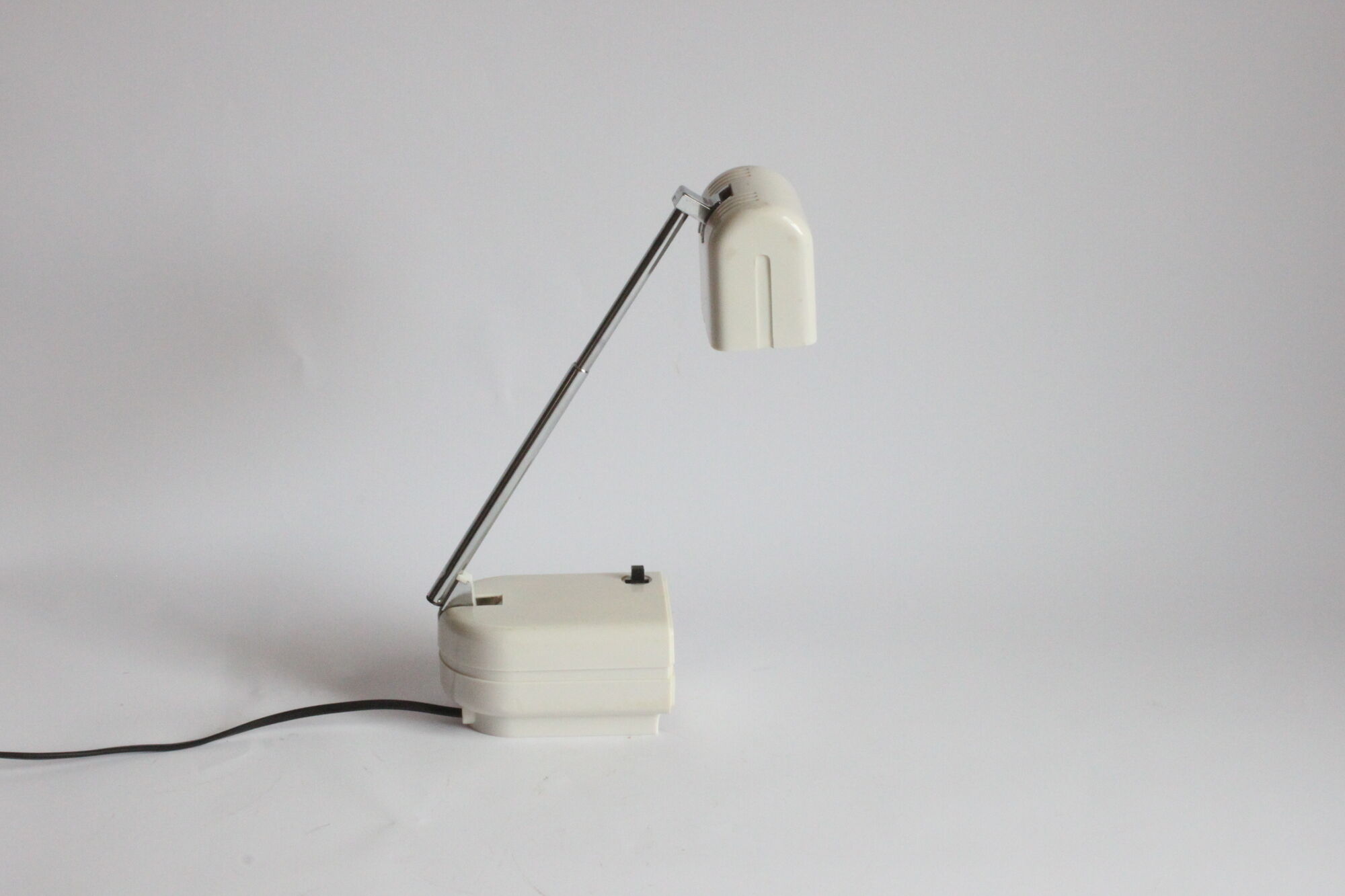 Telescopic bedside or wall lamp, 1960s.