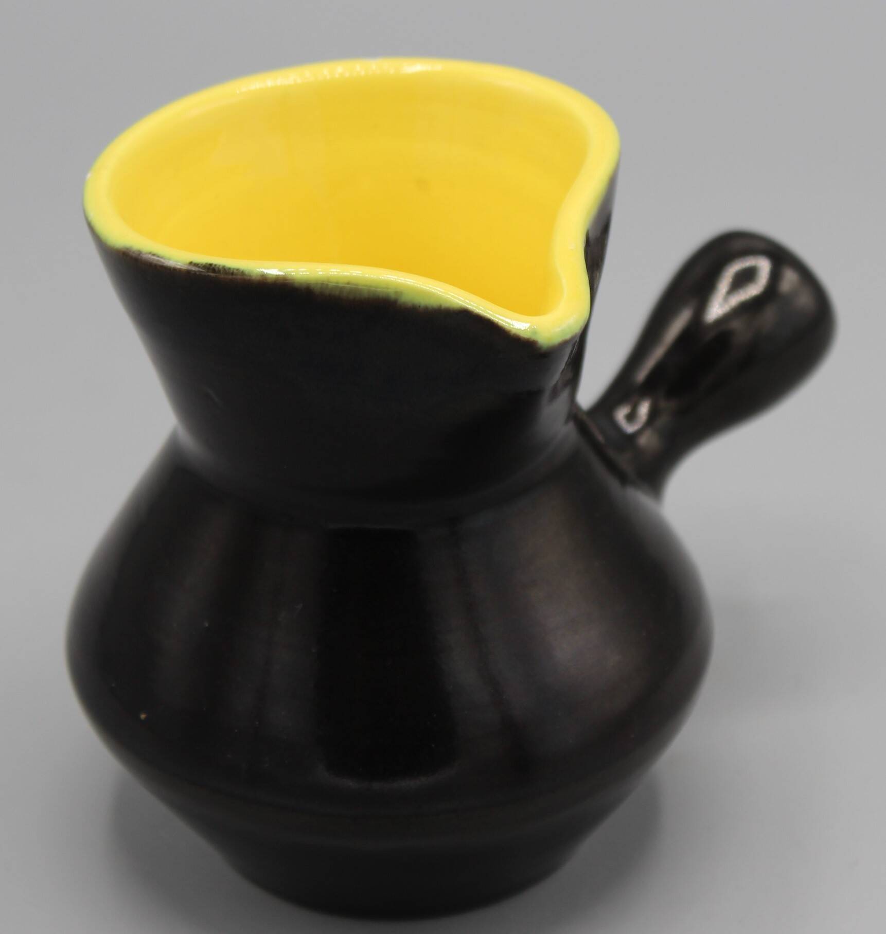 Old ceramic pitcher design vintage black yellow dlg vallauris elchinger